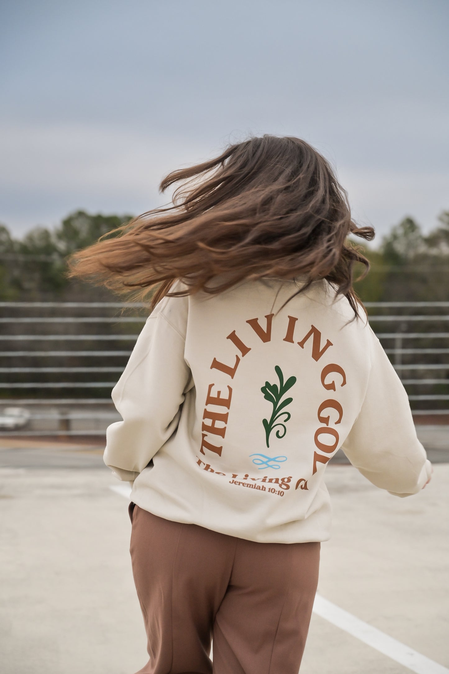 THE LIVING GOD BEIGE W/ BROWN