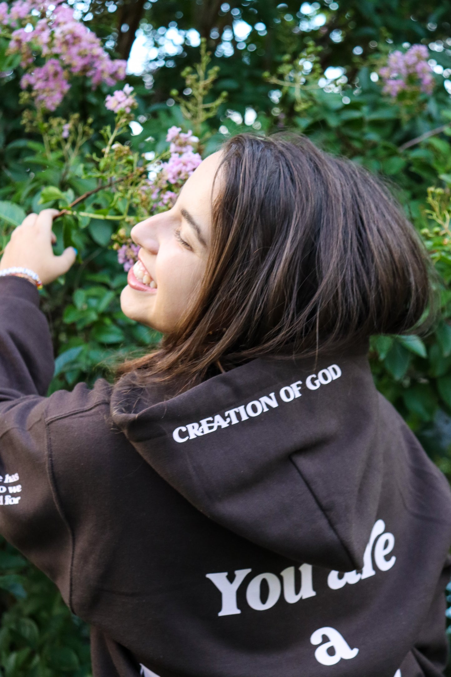 MASTERPIECE HOODIE DARK BROWN W/ LIGHT PINK
