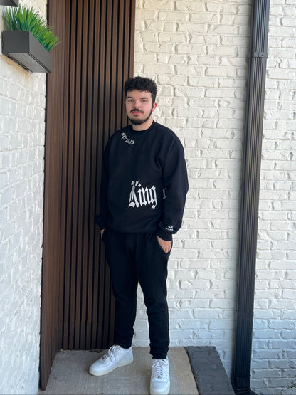 KING OF KINGS REV 19:16 SWEATSHIRT