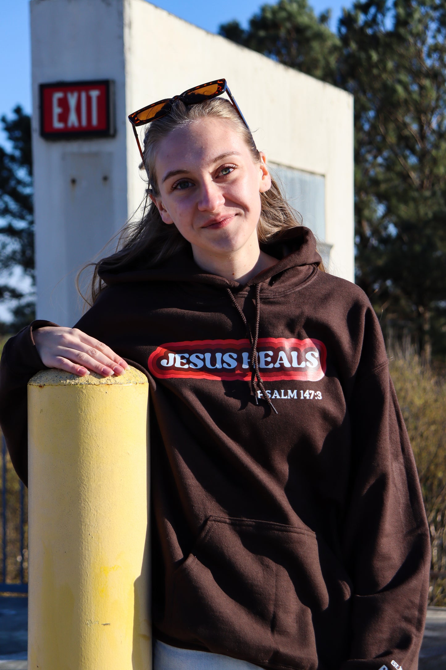 JESUS HEALS (3 COLORS)