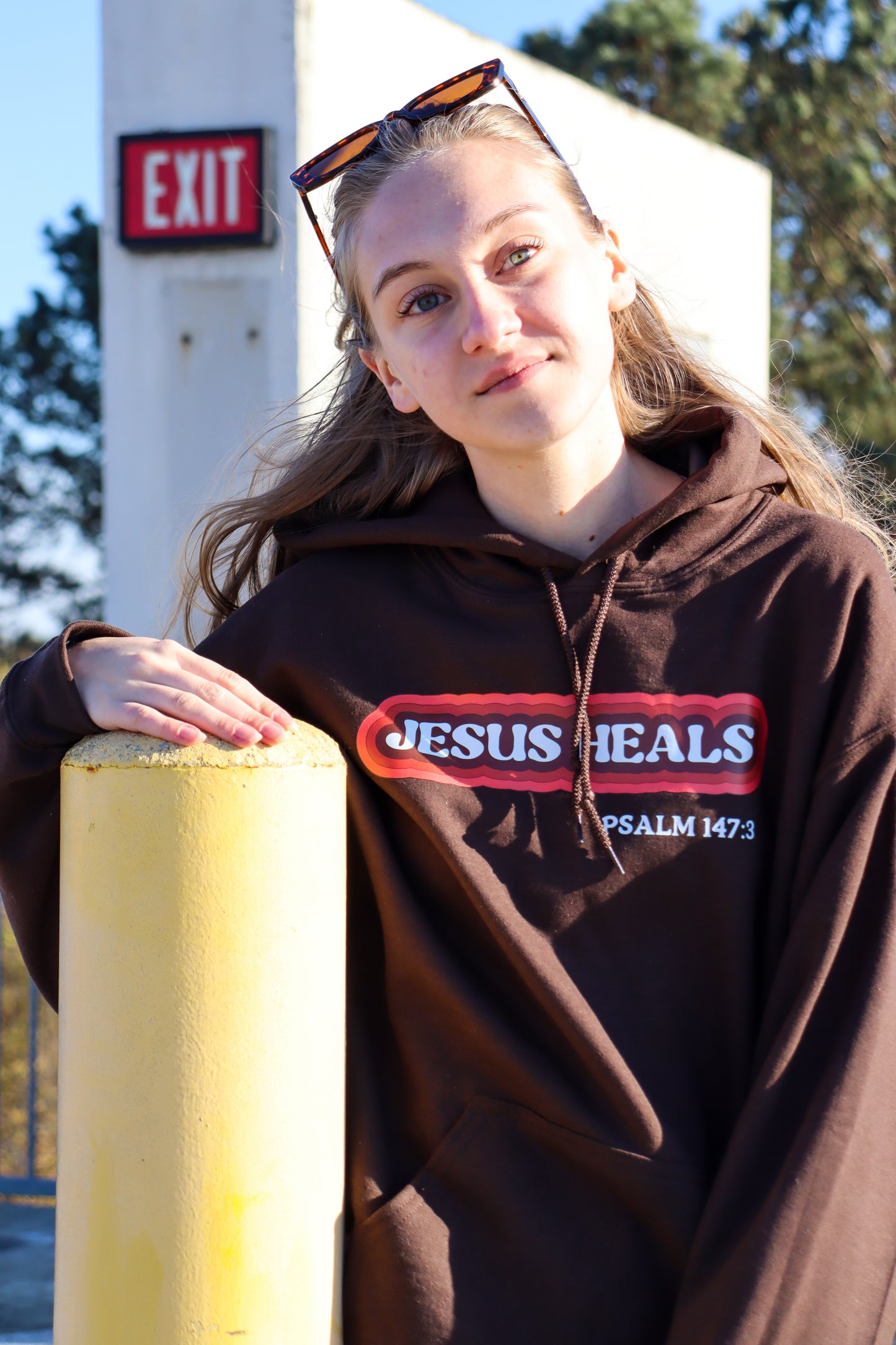 JESUS HEALS (3 COLORS)