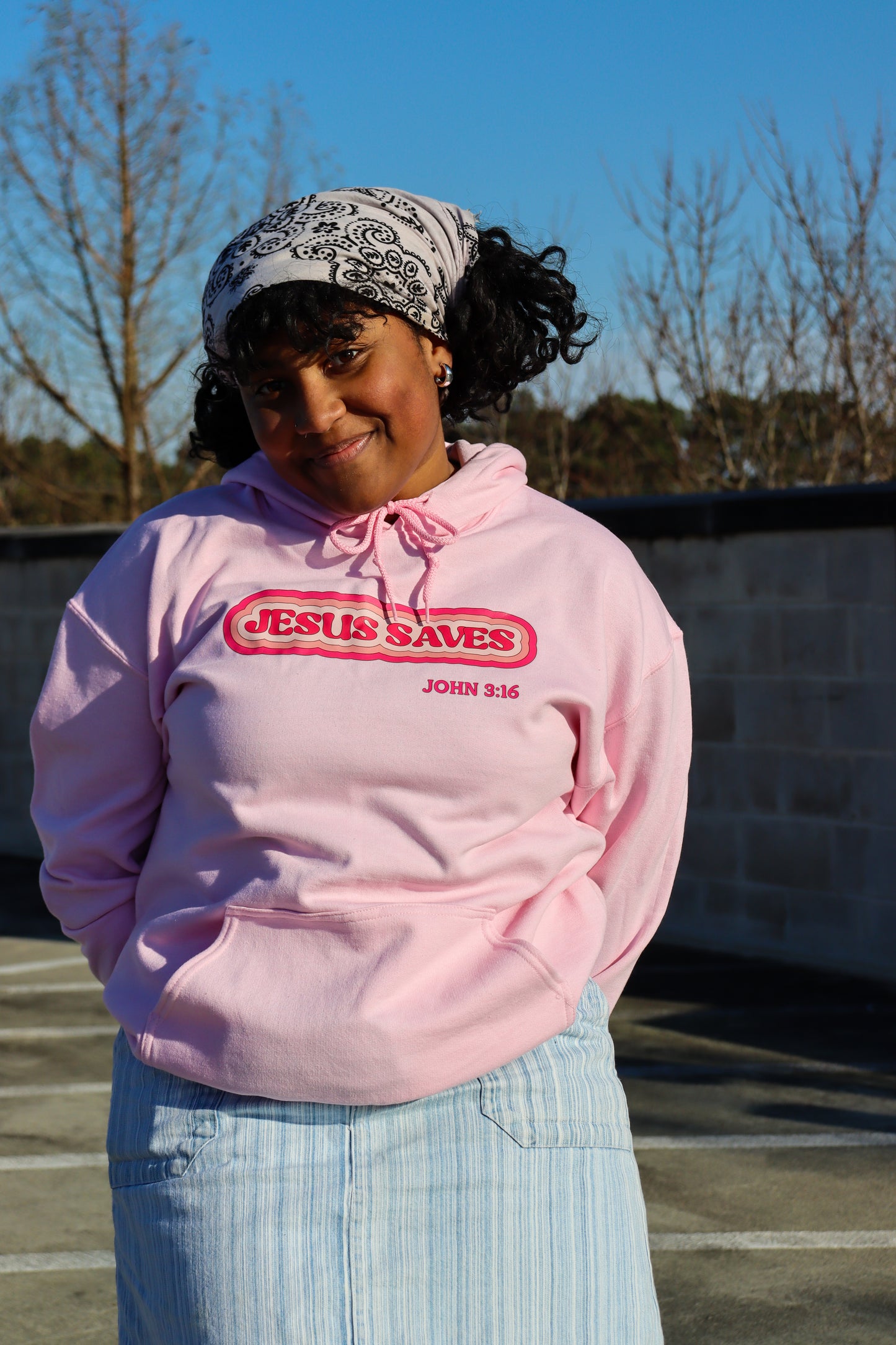 JESUS SAVES HOODIE (2 COLORS)