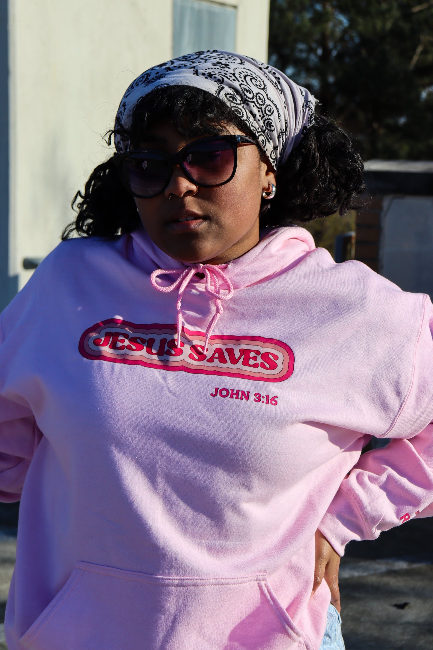 JESUS SAVES HOODIE (2 COLORS)